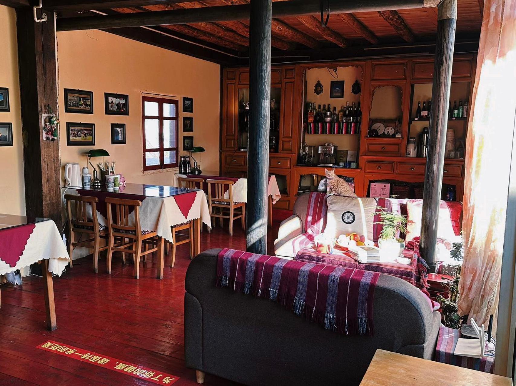Kevin'S Trekker Inn Σάνγκρι-Λα Εξωτερικό φωτογραφία